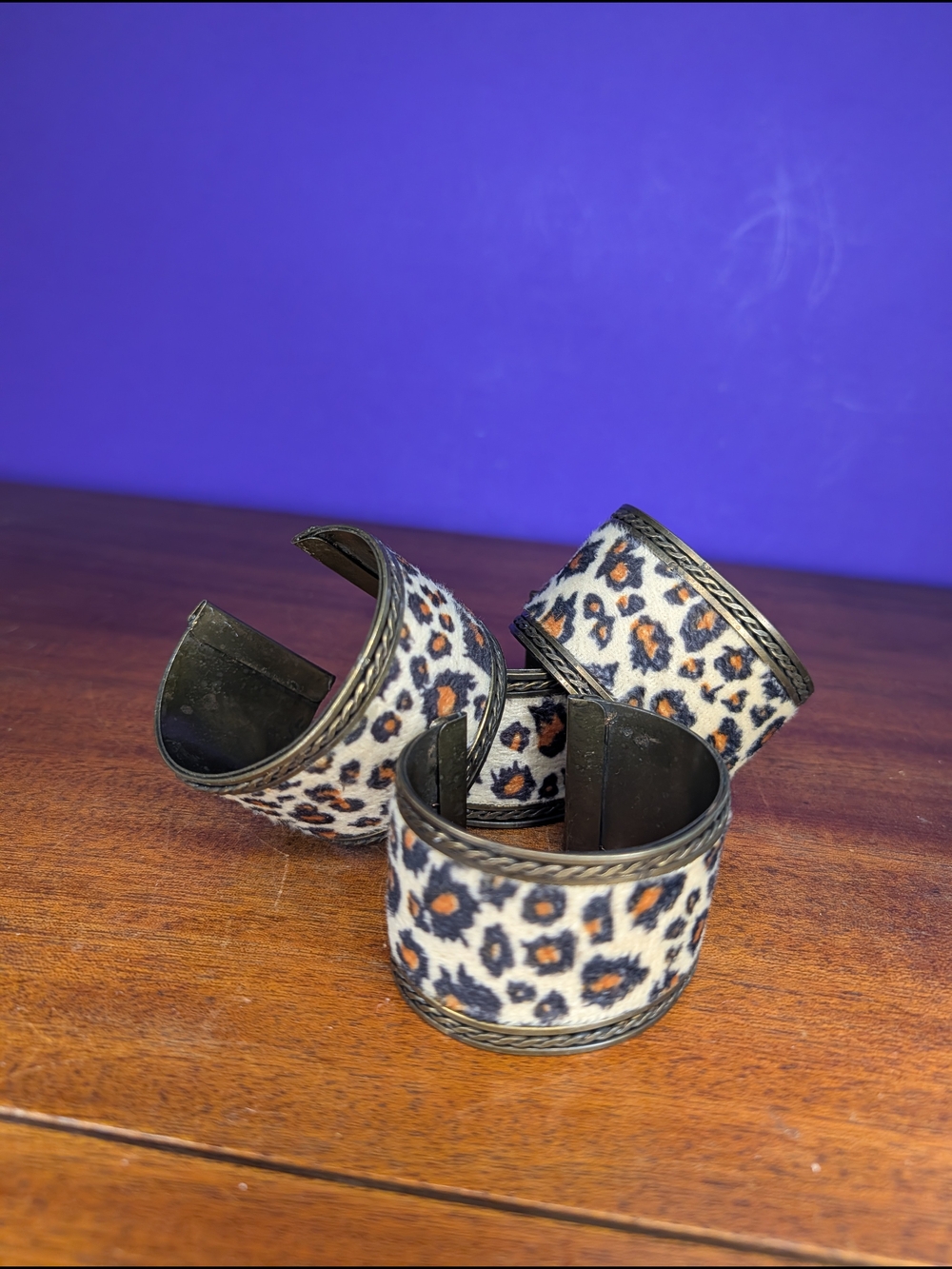 Vintage Brass Leopard Print Faux Leather Wide Stacked Cuff Bracelets Set 4